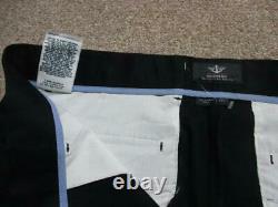 25x Dockers Chinos By Levi Grade A+/a Wholesale Box Weight 14kg / Ref W000270