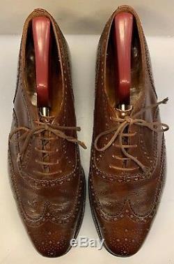 Churchs Men 10.5 D Wing Tip Oxfords Custom Grade Brown Leather England Made