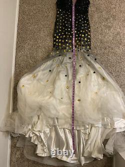 Rare MUSANI GOLD COUTURE Embellished Gown Dress Size 6 Graded White/Black
