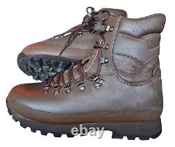 Super Grade Altberg Brown Leather Vibram Sole British Combat Boots Size 8M #21