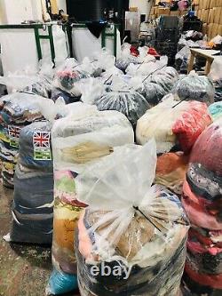 Wholesale Joblot Used Second Hand 25kg Sack of Clothes Shoes Cream, Grade 1&2&3